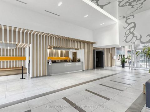 Photo 3 at 718 - 5 Hanna Avenue, Niagara, Toronto