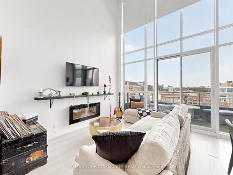 Photo 7 at 718 - 5 Hanna Avenue, Niagara, Toronto