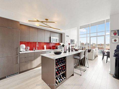 Photo 13 at 718 - 5 Hanna Avenue, Niagara, Toronto