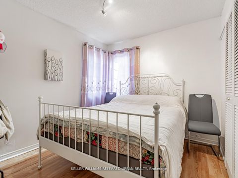 Photo 21 at 219 Touchstone Drive, Amesbury, Toronto