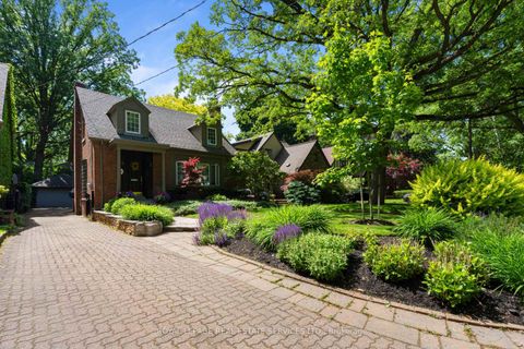 Photo 1 at 16 Princeton Road, Kingsway South, Toronto