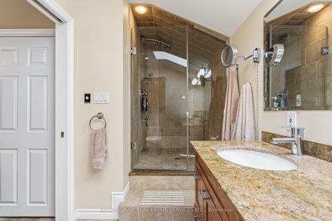 Photo 20 at 16 Princeton Road, Kingsway South, Toronto