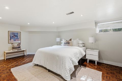 Photo 31 at 16 Princeton Road, Kingsway South, Toronto