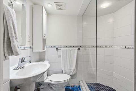 Photo 32 at 16 Princeton Road, Kingsway South, Toronto