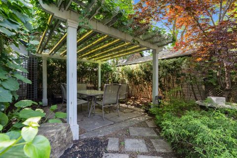 Photo 37 at 16 Princeton Road, Kingsway South, Toronto