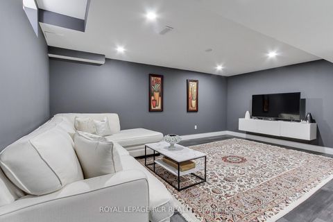 Photo 42 at 646 Brooker Ridge, Wyndham, Newmarket