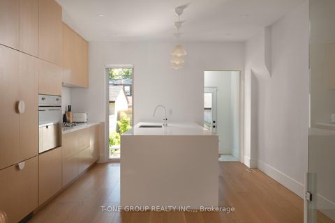 Photo 19 at 261 Margueretta Street, Dufferin Grove, Toronto