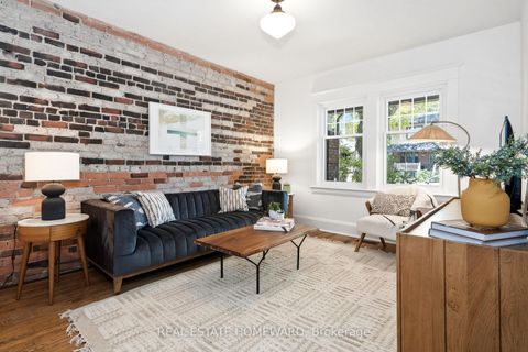 Photo 4 at 149 Wolverleigh Boulevard, Danforth, Toronto