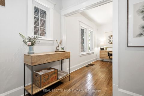 Photo 10 at 149 Wolverleigh Boulevard, Danforth, Toronto