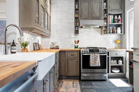 Photo 15 at 149 Wolverleigh Boulevard, Danforth, Toronto