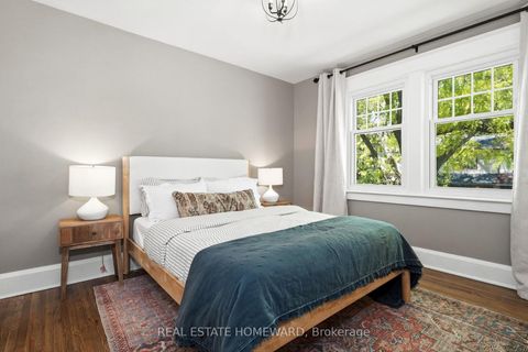 Photo 23 at 149 Wolverleigh Boulevard, Danforth, Toronto