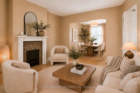 Photo 4 at 158 Yarmouth Road, Junction, Toronto