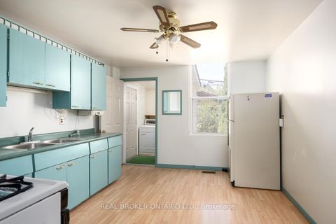 Photo 9 at 158 Yarmouth Road, Junction, Toronto