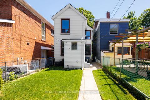 Photo 21 at 158 Yarmouth Road, Junction, Toronto