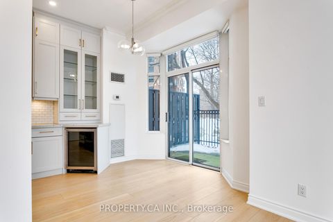 Photo 22 at 105 - 2 Aberfoyle Crescent, City Centre West, Toronto