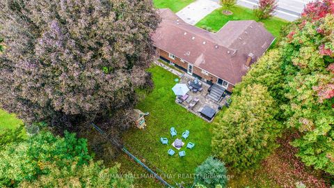 Photo 37 at 1587 Mount Albert Road, Sharon, East Gwillimbury