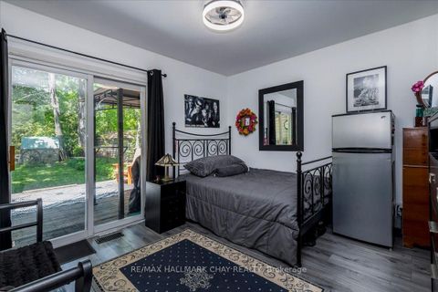 Photo 8 at 736 Lakelands Avenue, Alcona, Innisfil