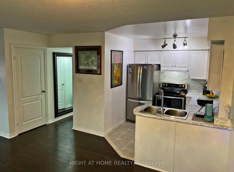 Photo 1 at 610 - 12 Sudbury Street, Niagara, Toronto