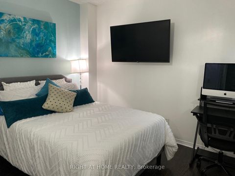 Photo 7 at 610 - 12 Sudbury Street, Niagara, Toronto