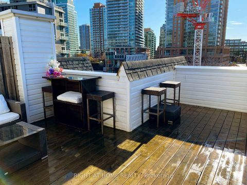 Photo 17 at 610 - 12 Sudbury Street, Niagara, Toronto
