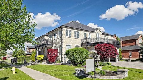 Photo 3 at 2 Mumberson Court, Cachet, Markham