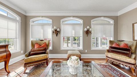 Photo 7 at 2 Mumberson Court, Cachet, Markham