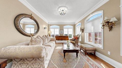 Photo 8 at 2 Mumberson Court, Cachet, Markham