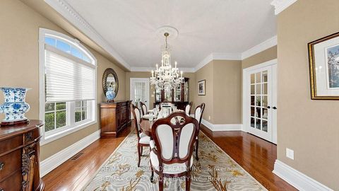 Photo 10 at 2 Mumberson Court, Cachet, Markham