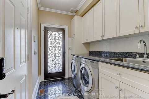 Photo 30 at 2 Mumberson Court, Cachet, Markham