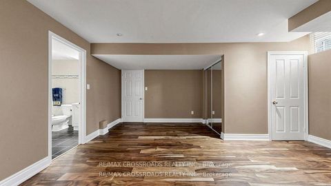 Photo 35 at 2 Mumberson Court, Cachet, Markham