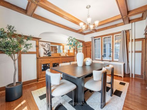 Photo 13 at 24 Waverley Road, The Beaches, Toronto