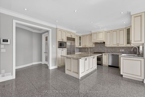 Photo 8 at 173 Holmes Avenue, Willowdale East, Toronto