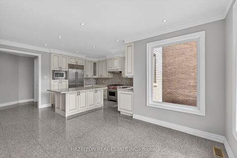 Photo 13 at 173 Holmes Avenue, Willowdale East, Toronto