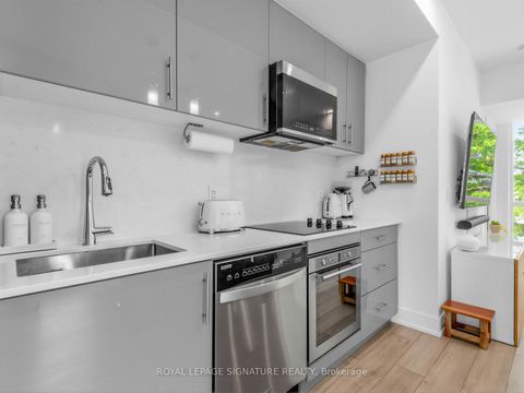 Photo 9 at 204 - 1316 Kingston Road, Cliffside, Toronto