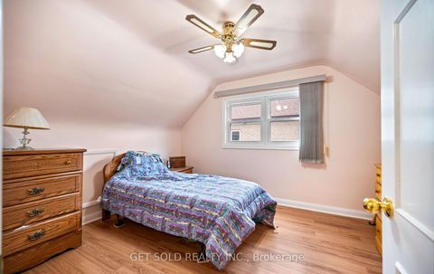 Photo 27 at 131 Clearbrooke Circle, Kipling, Toronto