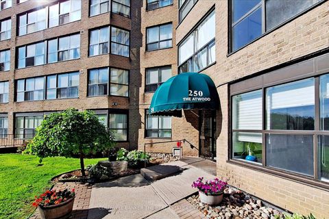 Photo 2 at 208 - 250 Davis Drive, Central Newmarket, Newmarket