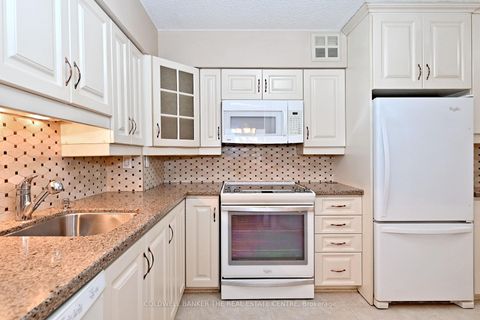 Photo 14 at 208 - 250 Davis Drive, Central Newmarket, Newmarket