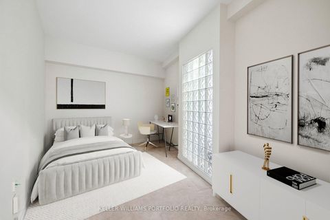 Photo 5 at 702 - 2727 Yonge Street, Lawrence Park South, Toronto