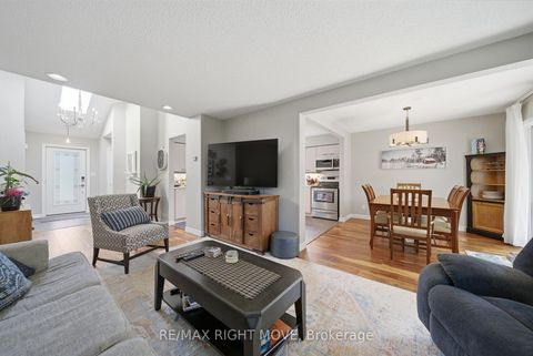 Photo 7 at 300 Cundles Road W, Northwest, Barrie
