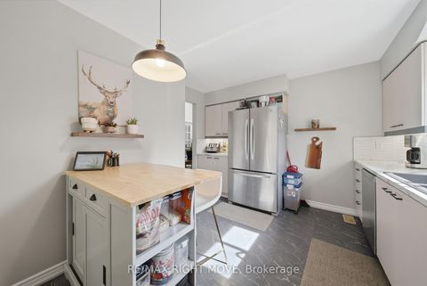 Photo 11 at 300 Cundles Road W, Northwest, Barrie