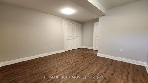 Photo 36 at 300 Cundles Road W, Northwest, Barrie