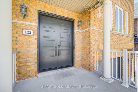 Photo 4 at 122 Mistysugar Trail, Patterson, Vaughan