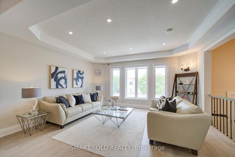 Photo 7 at 122 Mistysugar Trail, Patterson, Vaughan