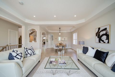 Photo 10 at 122 Mistysugar Trail, Patterson, Vaughan