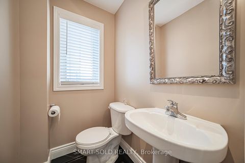Photo 20 at 16 - 9133 Bayview Avenue, Doncrest, Richmond Hill