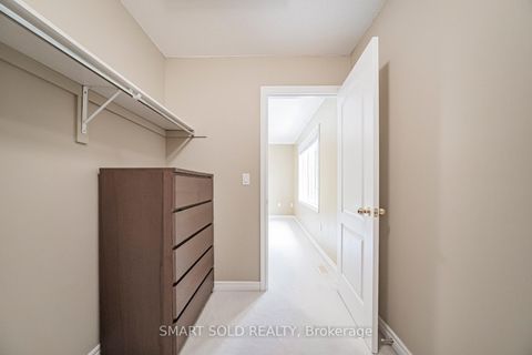 Photo 26 at 16 - 9133 Bayview Avenue, Doncrest, Richmond Hill