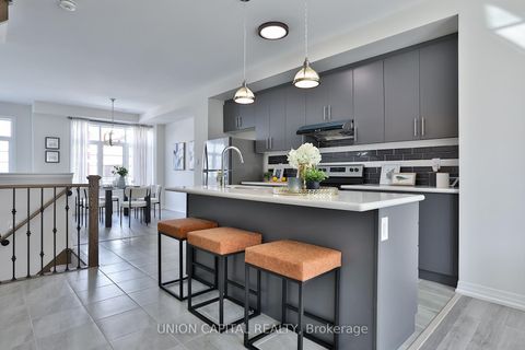 Photo 24 at 5 Sissons Way, Cedar Grove, Markham