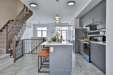 Photo 25 at 5 Sissons Way, Cedar Grove, Markham