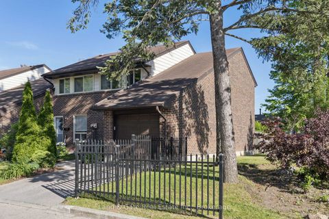 Photo 2 at 62 - 155 Glovers Road, Samac, Oshawa