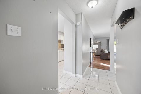 Photo 4 at 62 - 155 Glovers Road, Samac, Oshawa
